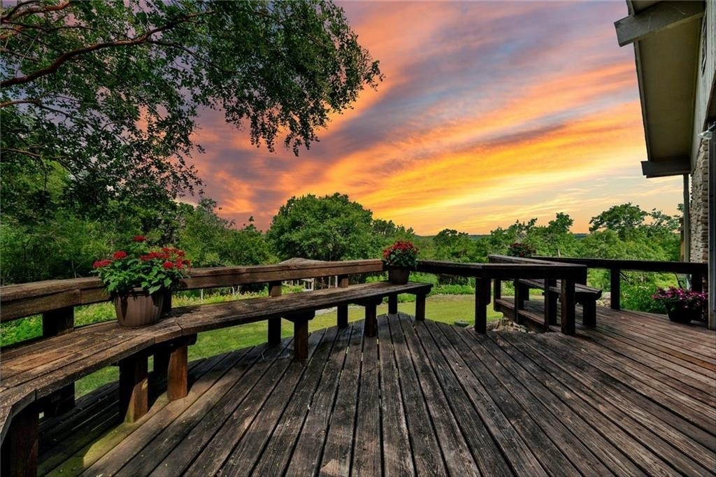 610 Lancelot Way - Photo 26