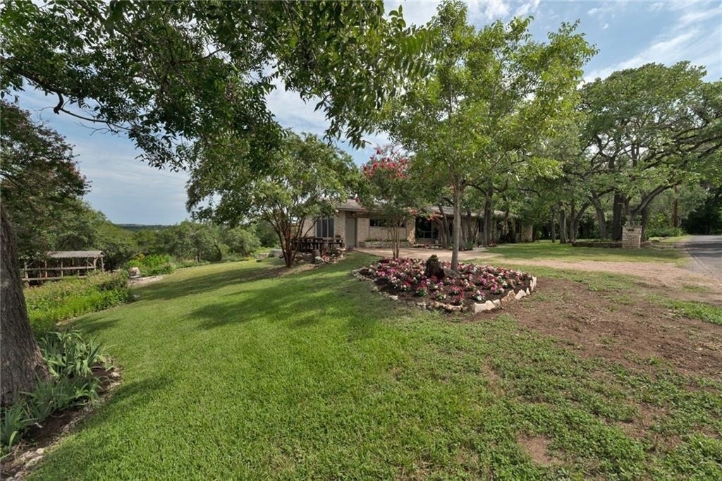 610 Lancelot Way - Photo 28