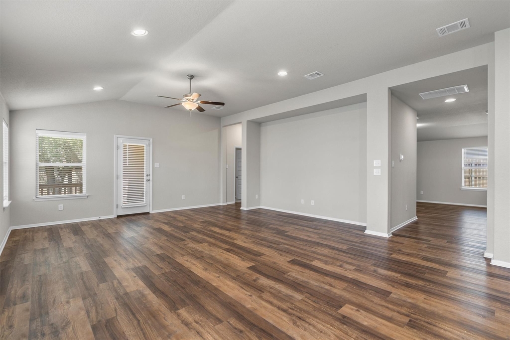 3906 Crockett Ave - Photo 14
