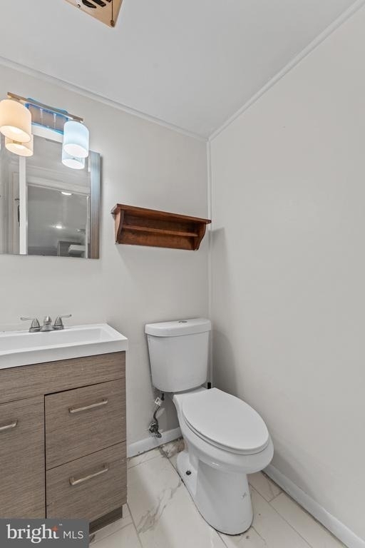 5801 Stuart Avenue - Photo 29