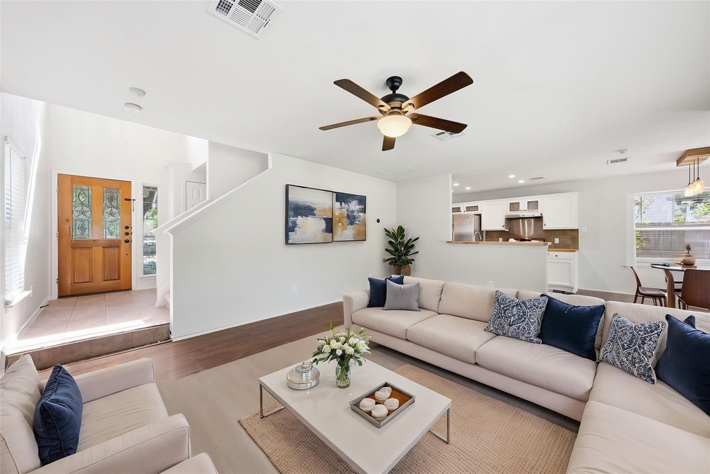 1506 Fort Lloyd Pl - Photo 2