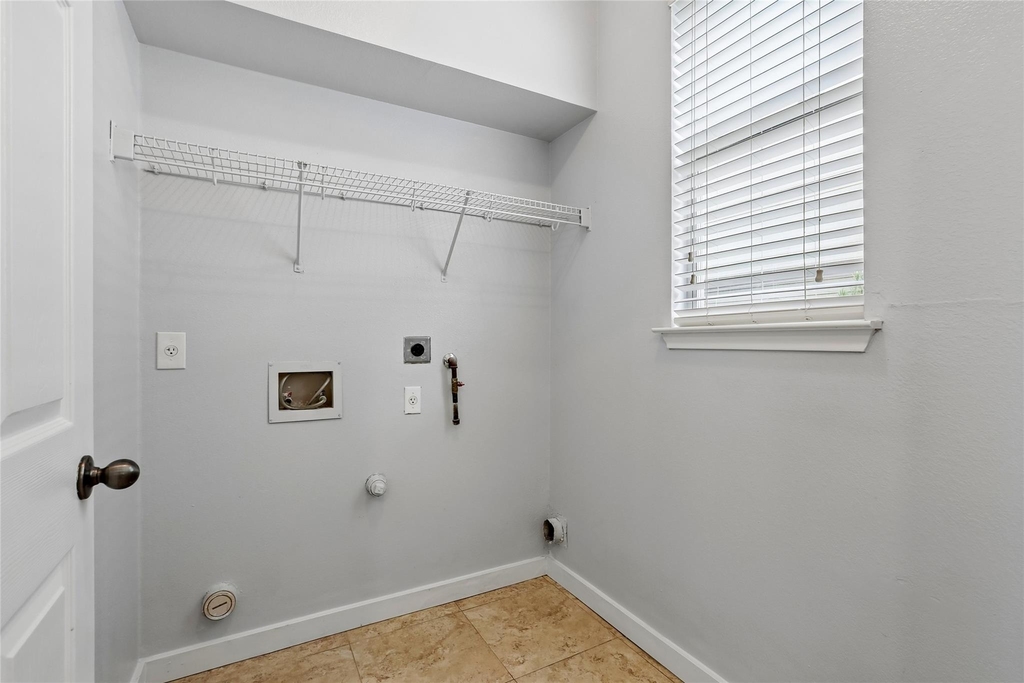 1001 Monadale Trl - Photo 17