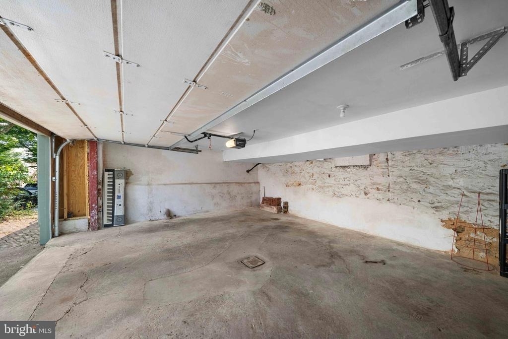 1016 Kirk Avenue - Photo 5