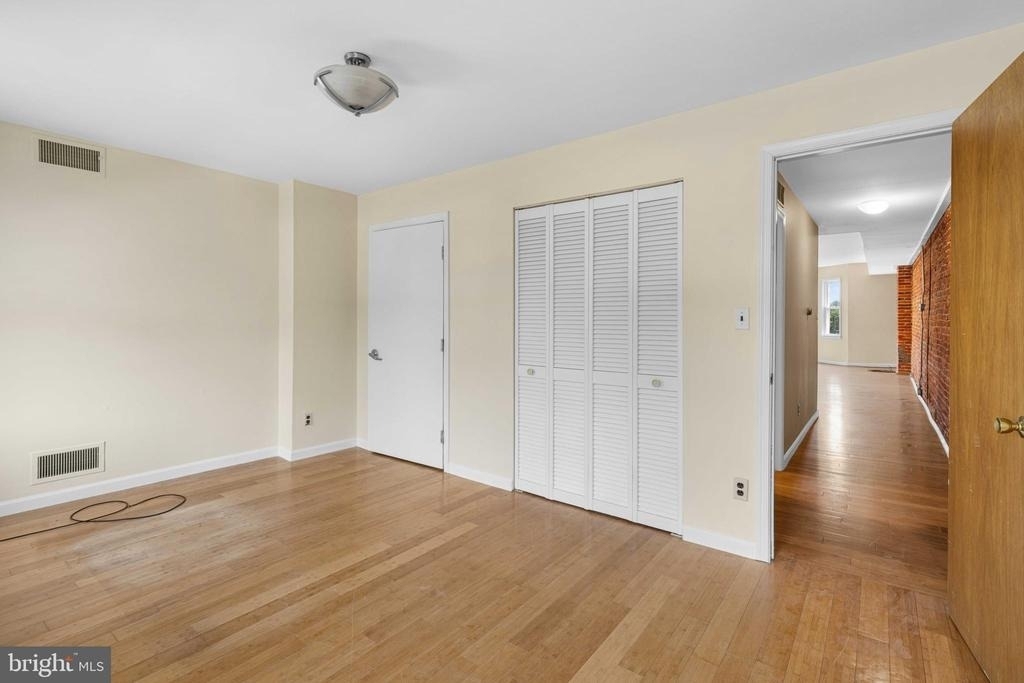 1016 Kirk Avenue - Photo 10