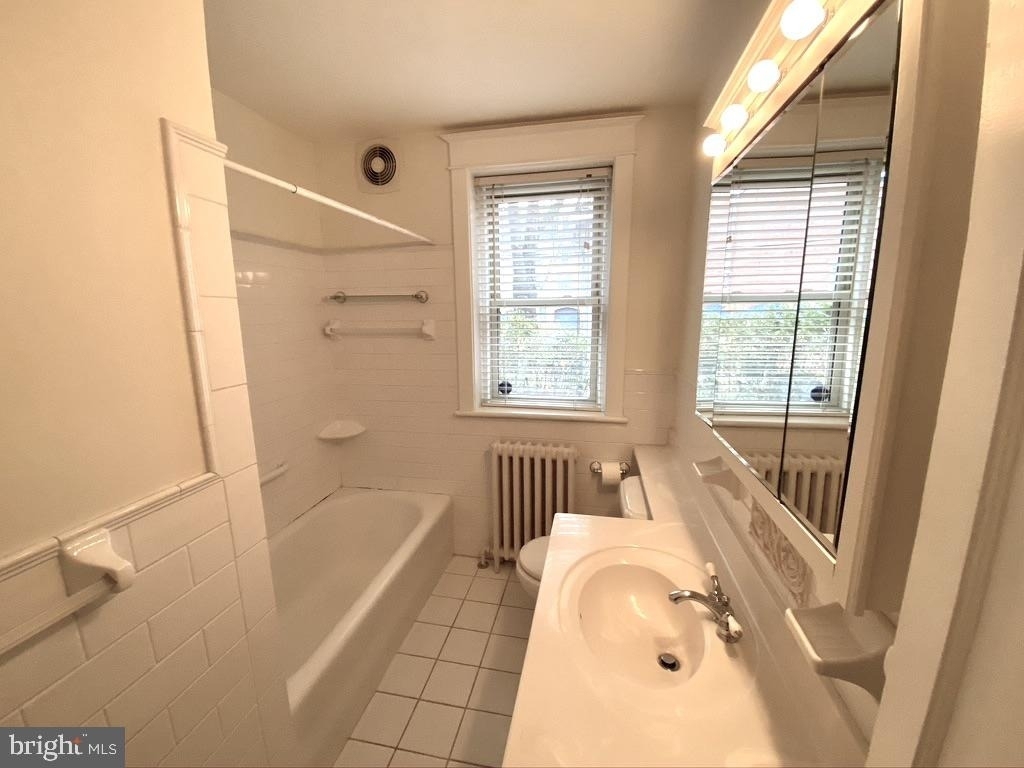 1505 Delaware Avenue - Photo 12