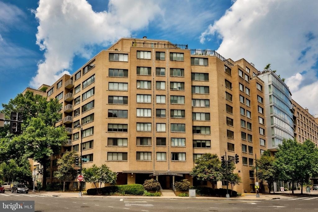 2201 L Street Nw - Photo 28