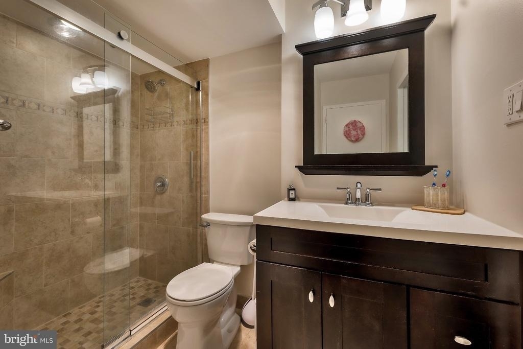 2201 L Street Nw - Photo 19
