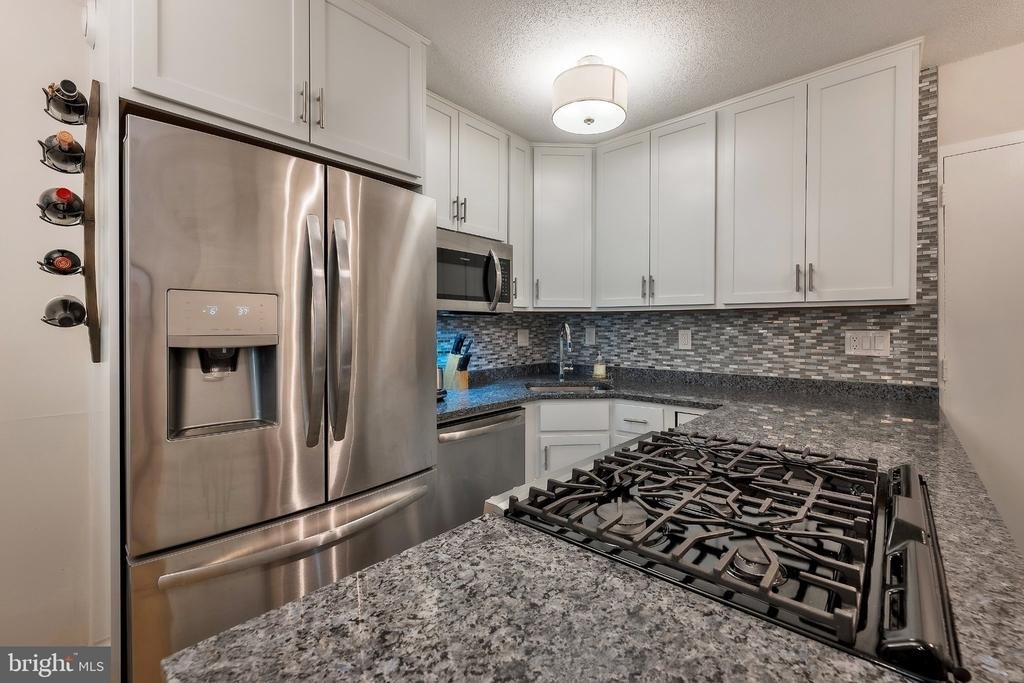 2201 L Street Nw - Photo 5