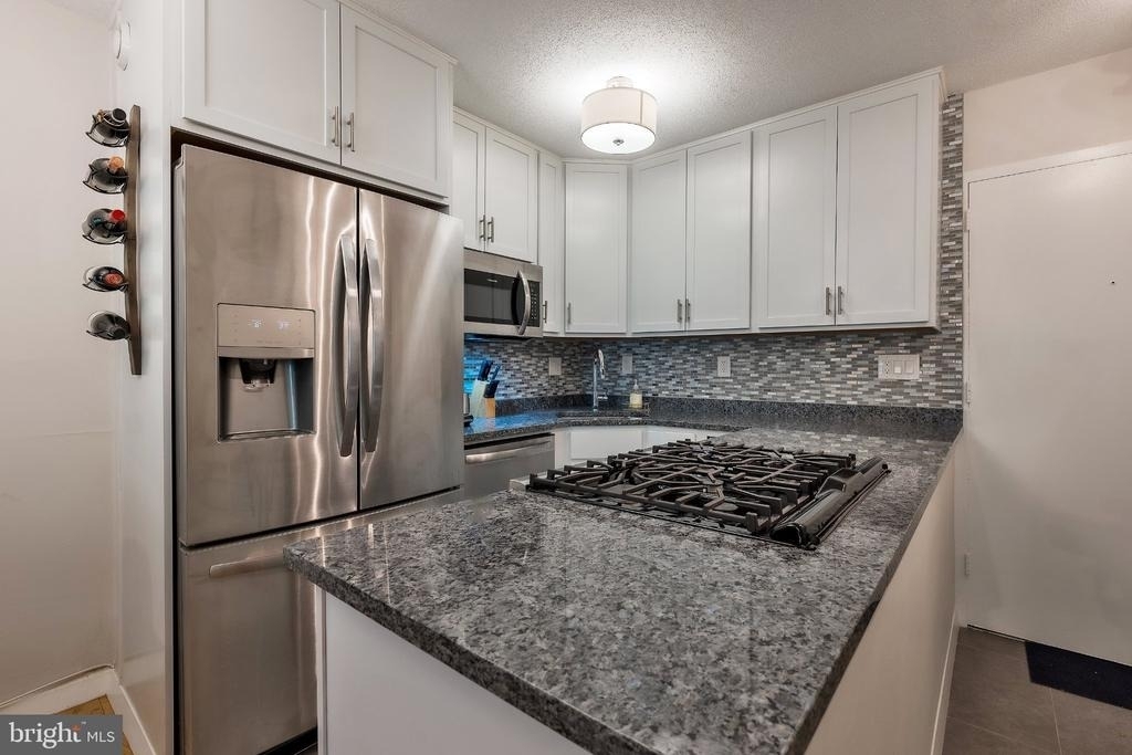 2201 L Street Nw - Photo 4