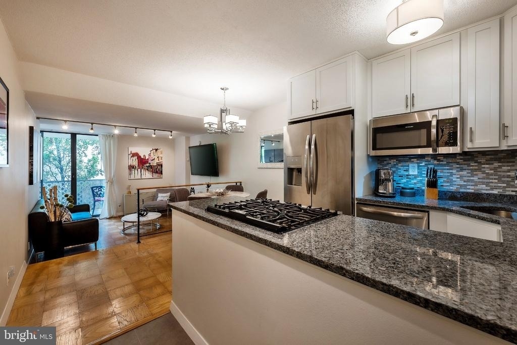 2201 L Street Nw - Photo 10