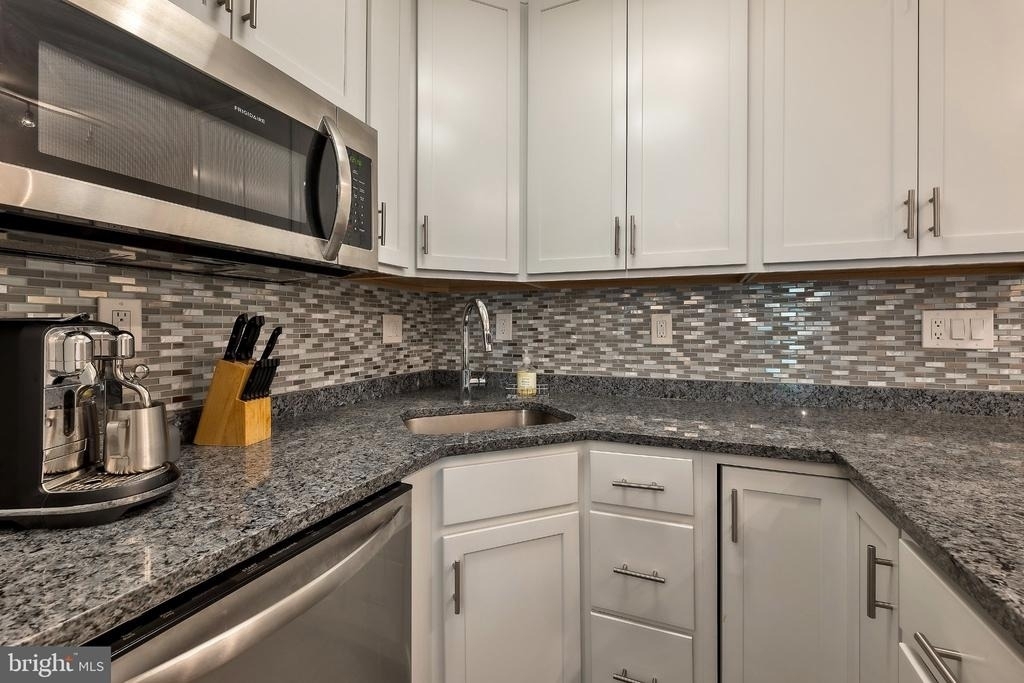 2201 L Street Nw - Photo 7