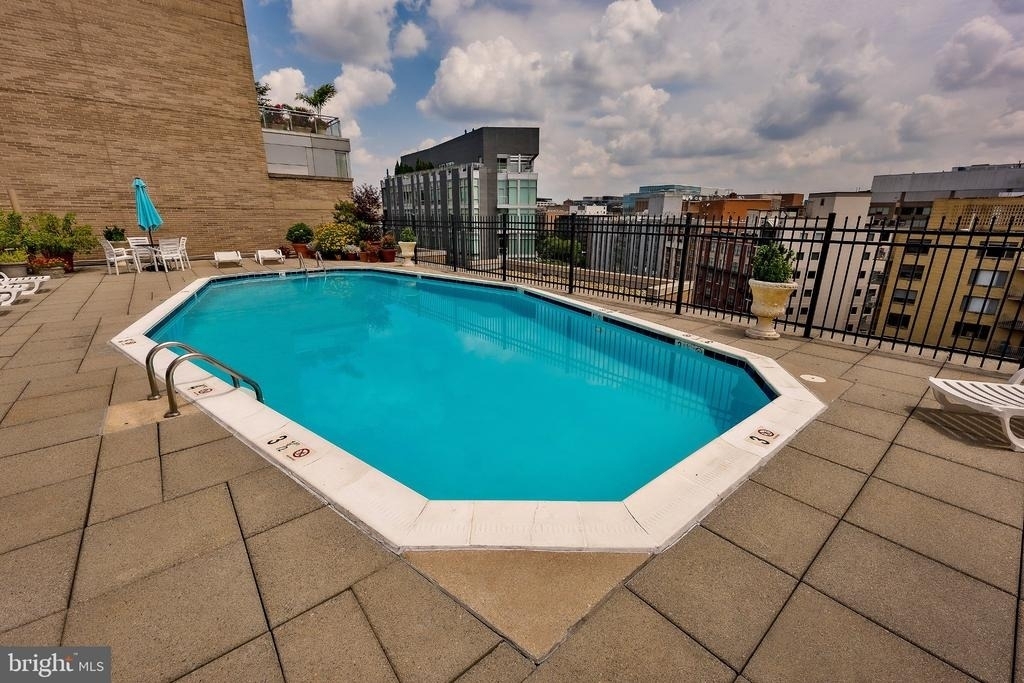 2201 L Street Nw - Photo 24