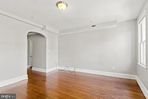 3742 12th Street Ne - Photo 2