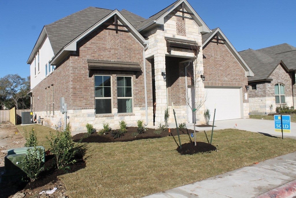1400 Little Elm Trl - Photo 0