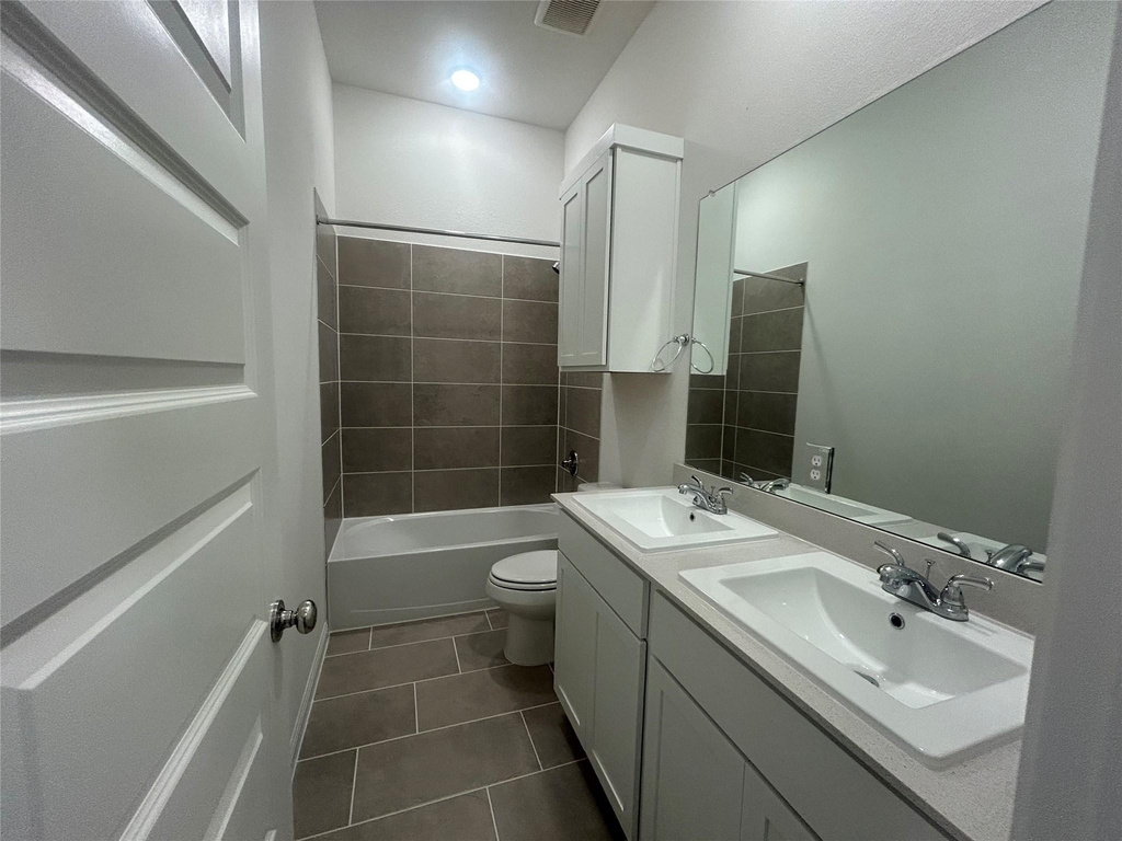 176 Hornet St - Photo 18