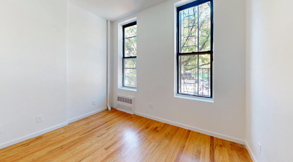 East 76th Street - Photo 2