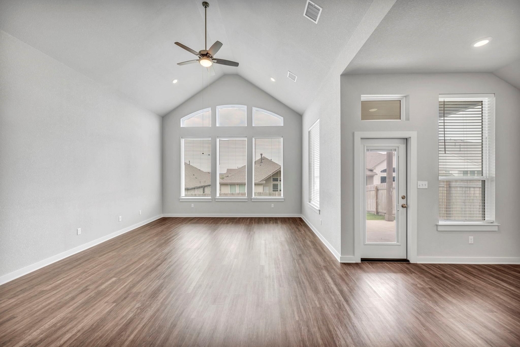 121 High Plains Dr - Photo 8