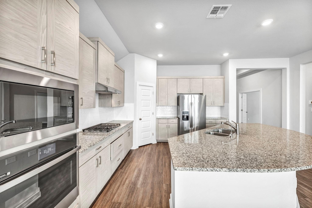 121 High Plains Dr - Photo 3