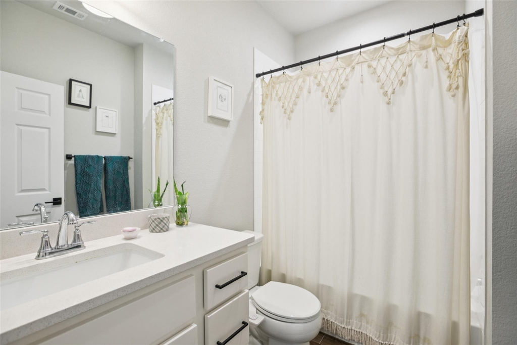1913 Jacey Way - Photo 11