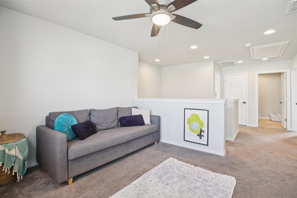 1913 Jacey Way - Photo 13