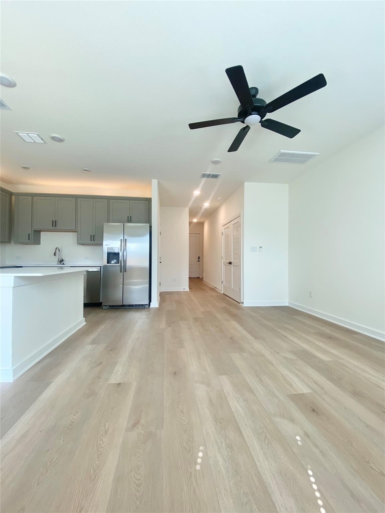 700 Horseshoe Dr - Photo 3