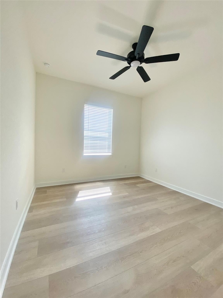 700 Horseshoe Dr - Photo 10