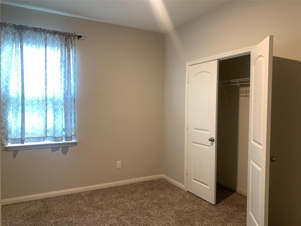 509 Congress Way - Photo 23