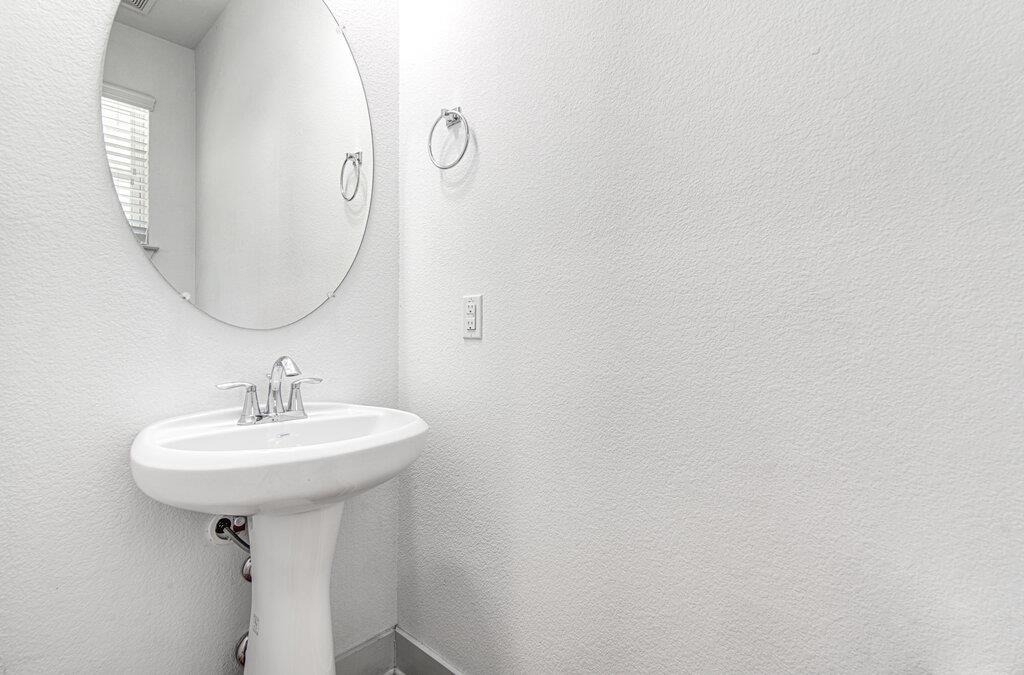 2117 Maxwell Ln - Photo 14