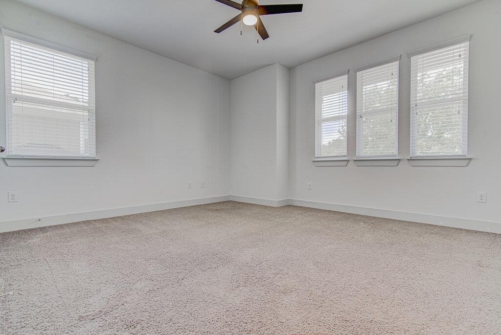 2117 Maxwell Ln - Photo 23