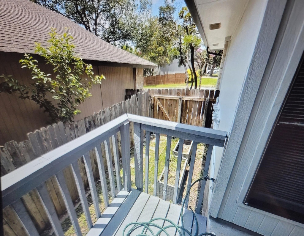 12021 Shady Springs Rd - Photo 27