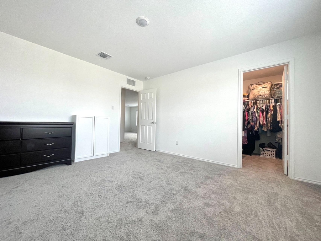 148 Bennington Dr - Photo 6