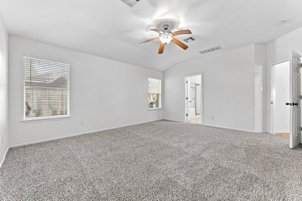 135 Lear Ave - Photo 16