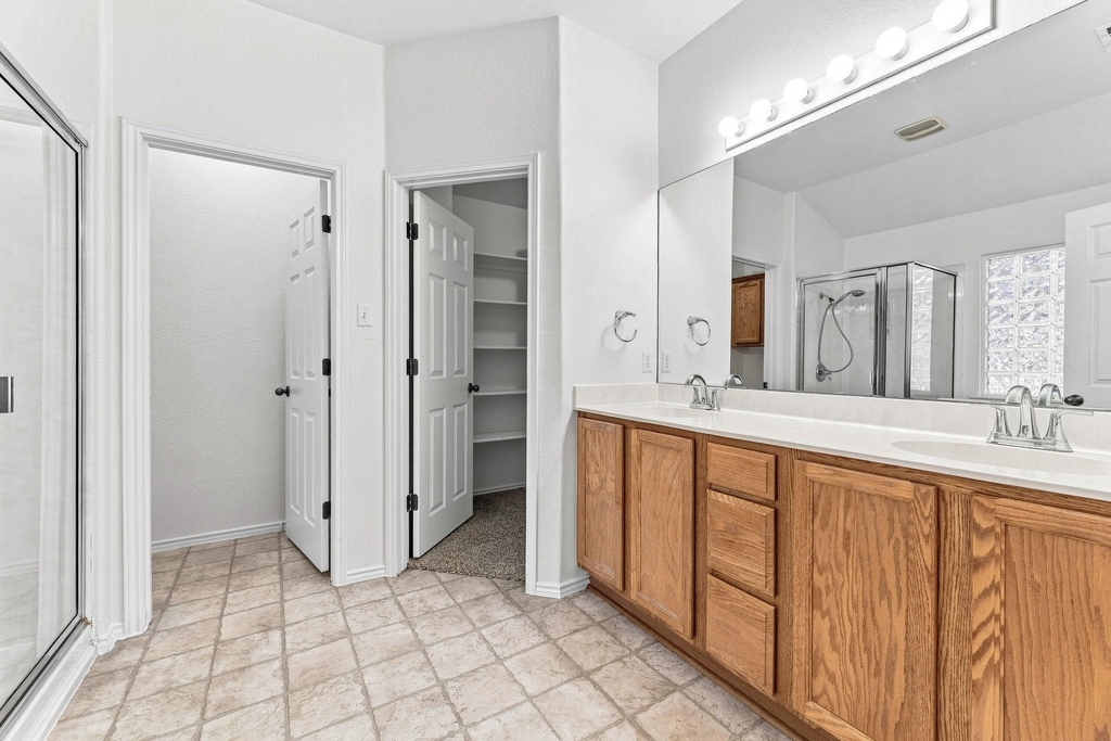 135 Lear Ave - Photo 18