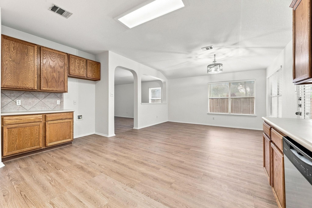 135 Lear Ave - Photo 10