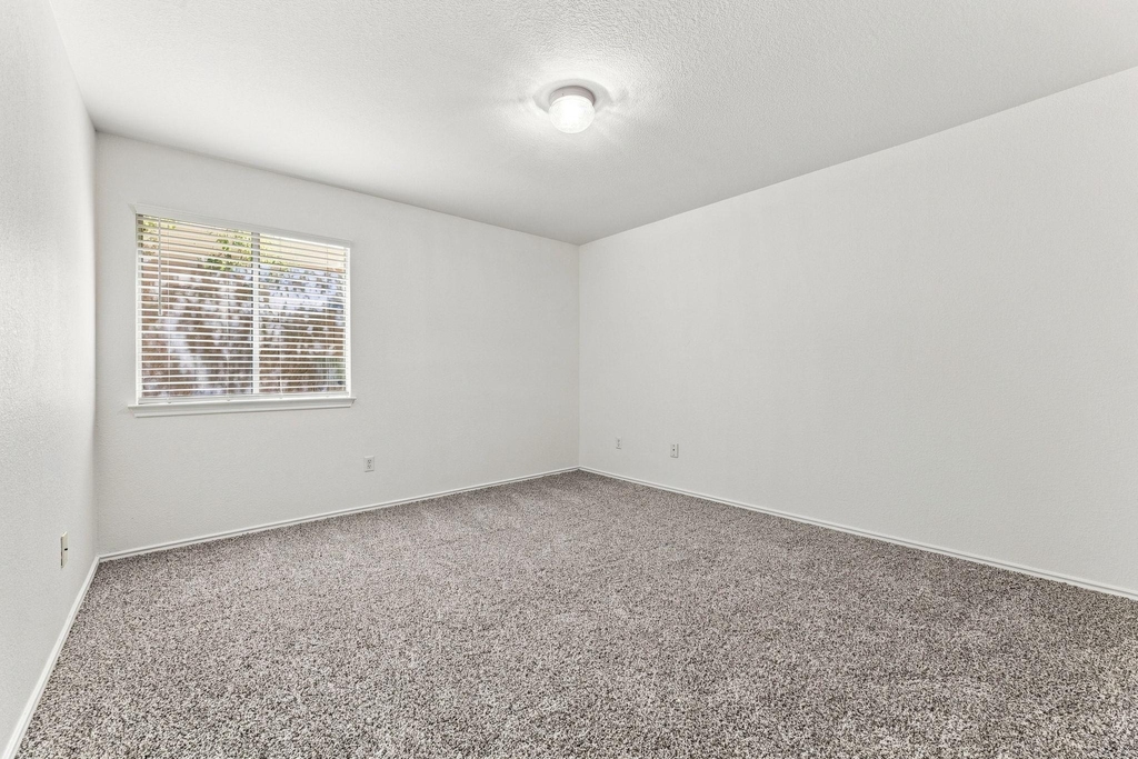 135 Lear Ave - Photo 22
