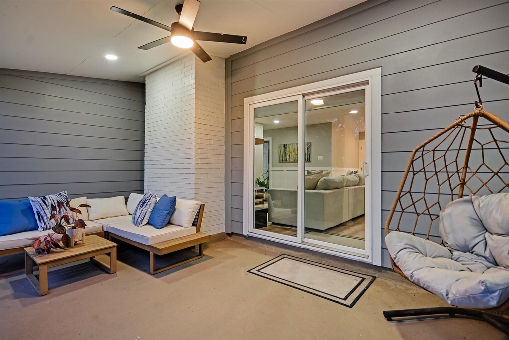1006 Hollybluff St - Photo 22