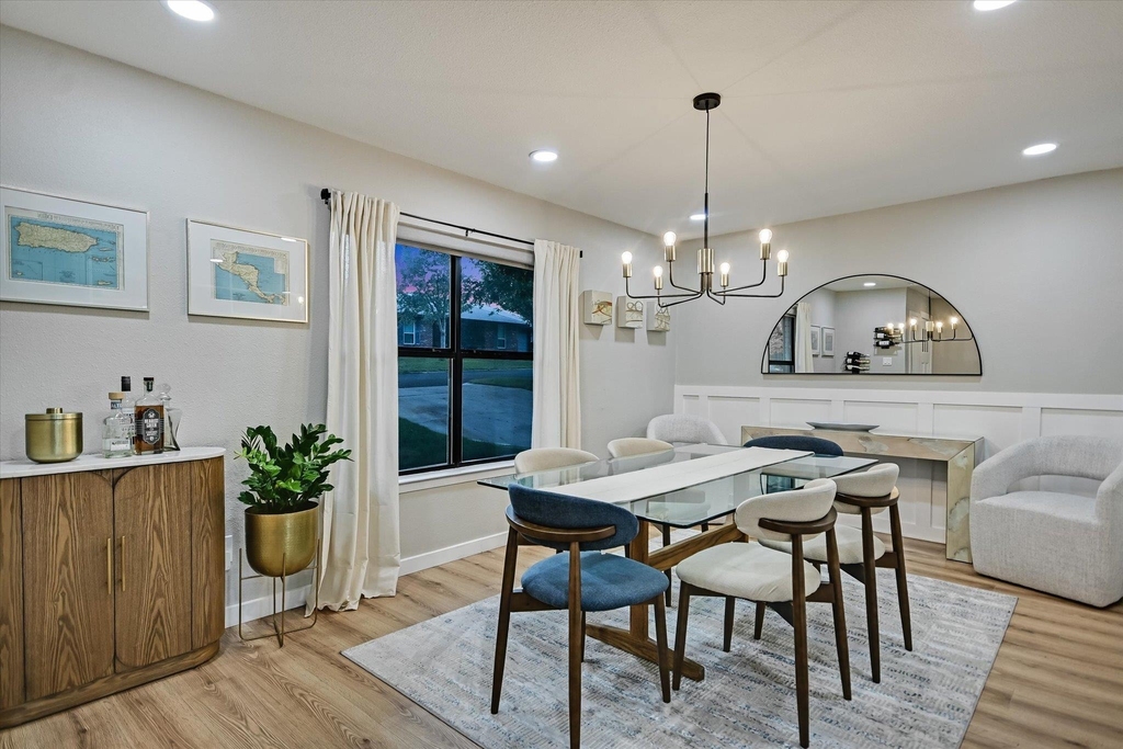 1006 Hollybluff St - Photo 4