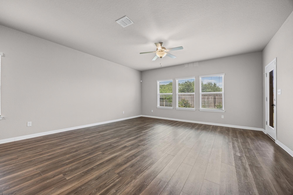 1649 Settlers Glen Dr - Photo 10