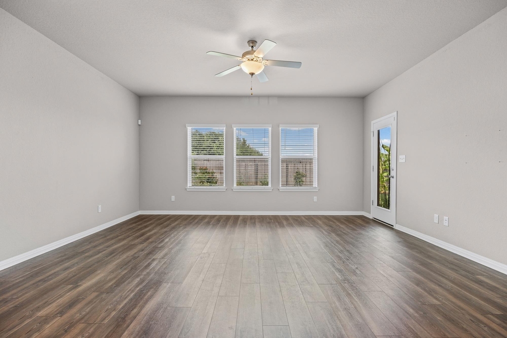 1649 Settlers Glen Dr - Photo 11