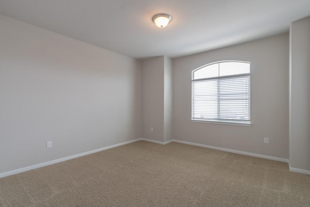2880 Donnell Dr - Photo 21