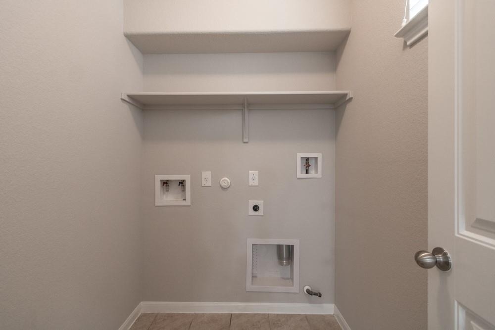2880 Donnell Dr - Photo 28