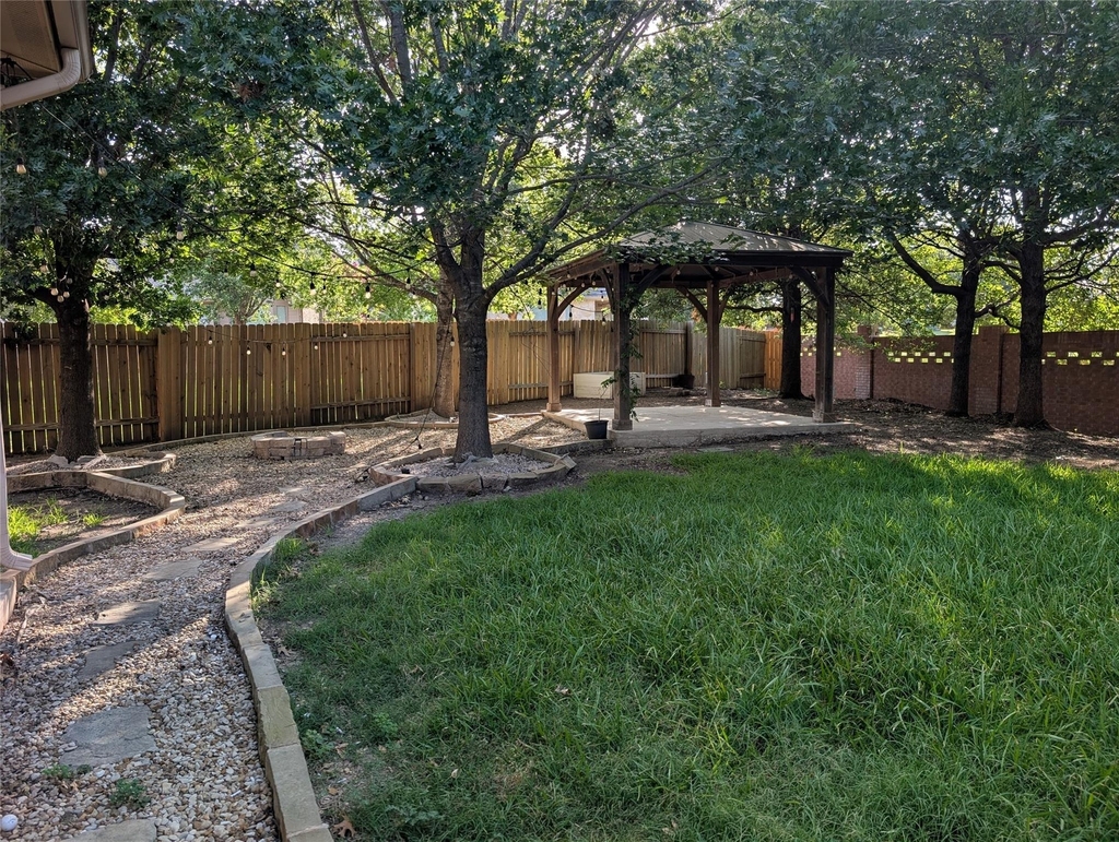 1602 Westmeadow Trl - Photo 27