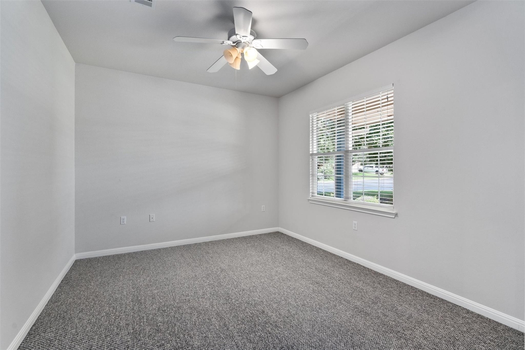 101 Dawson Trl - Photo 1