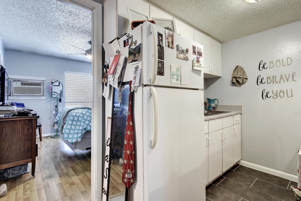 5012 Duval St - Photo 15