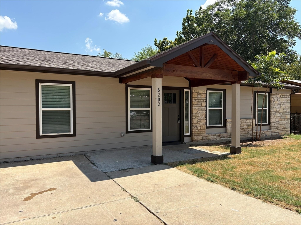 6202 Hogan Ave - Photo 1