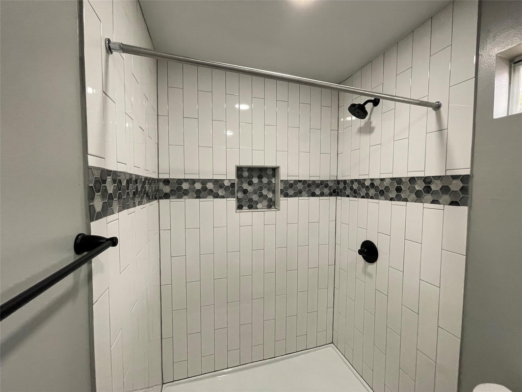 6202 Hogan Ave - Photo 12
