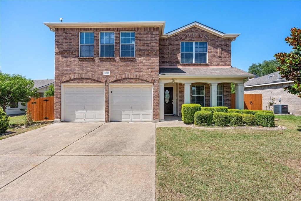 14716 Lantern Ln - Photo 0
