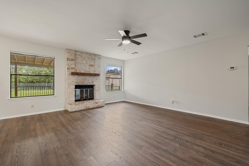 8905 Bridgewood Trl - Photo 4