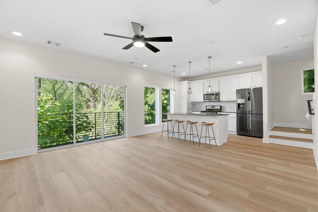 1160 Lott Ave - Photo 5