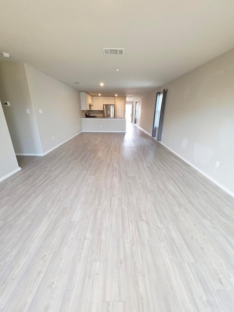 10799 Prusiner Dr - Photo 3